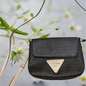 Guess crossbody bag